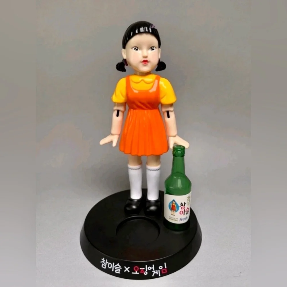 Squid Game Younghee Jinro Chamisul Soju Drinking Game Toy Figure